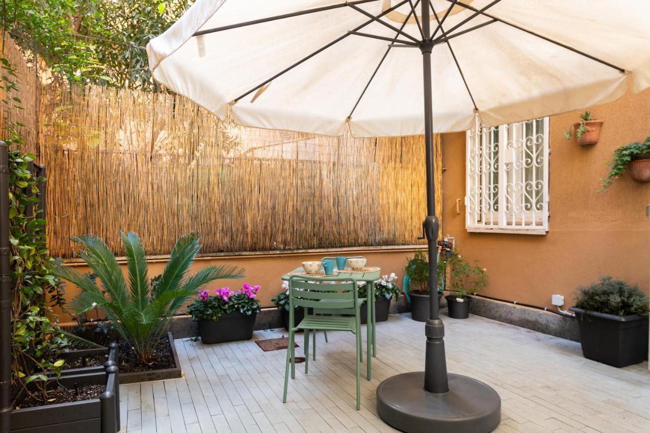 Casa Vegezio Near Vatican Museum And Metro Cipro Private Garden Check-In From 3 Pm To 10 Pm Kültér fotó